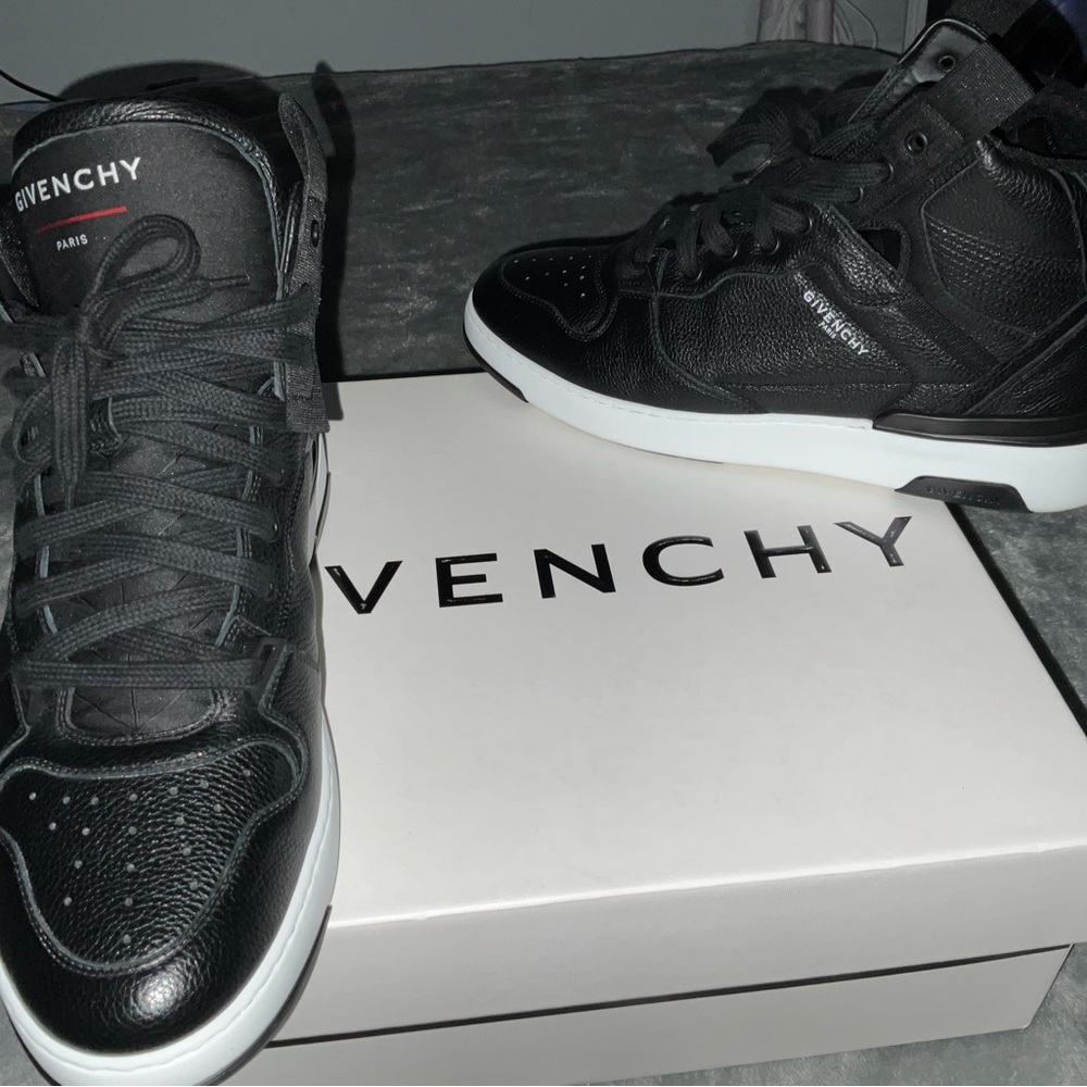 Givenchy Men's Black High-Top Sneakers